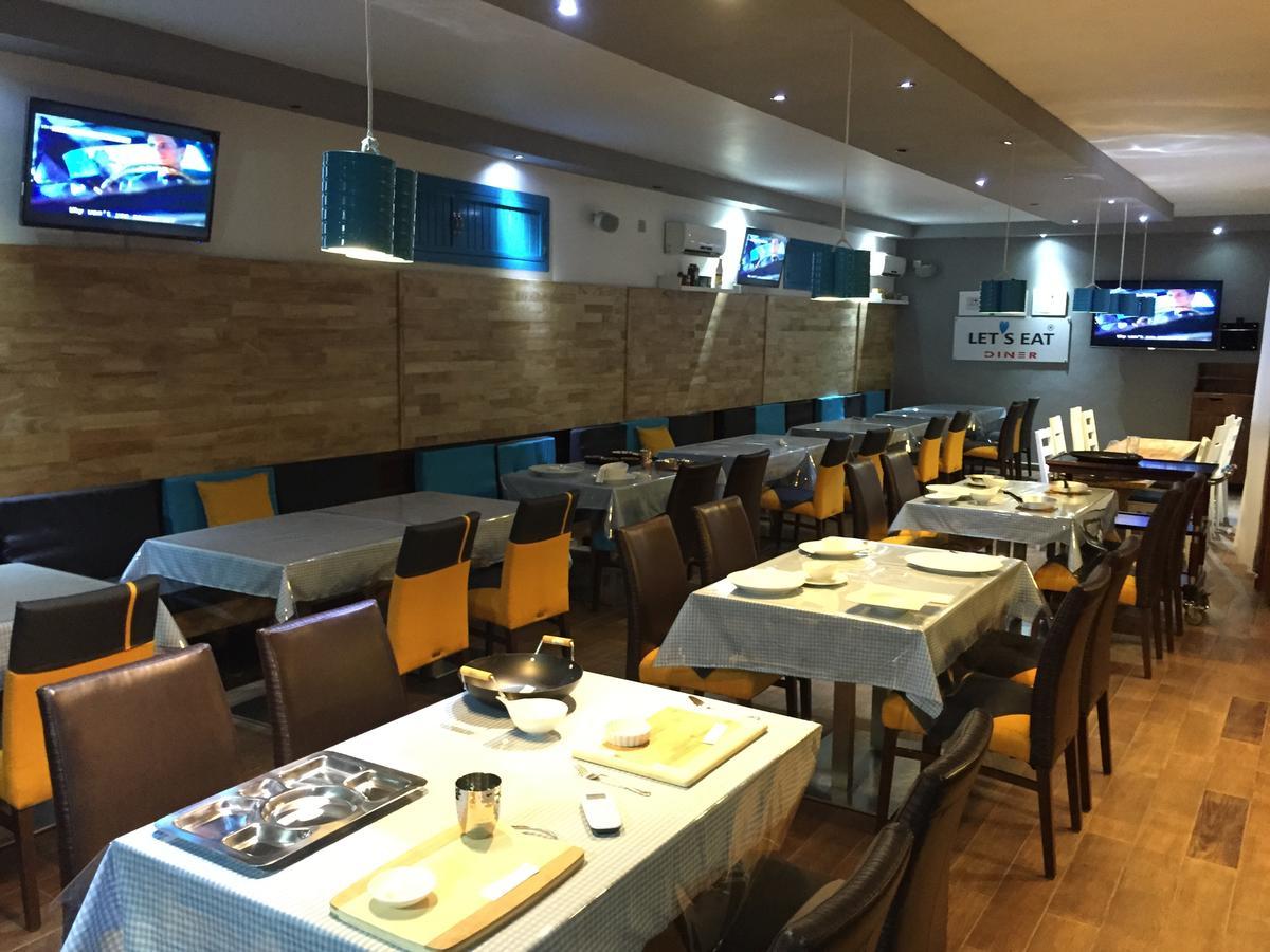 Murex Plaza Hotel & Suites Monrovia Eksteriør billede