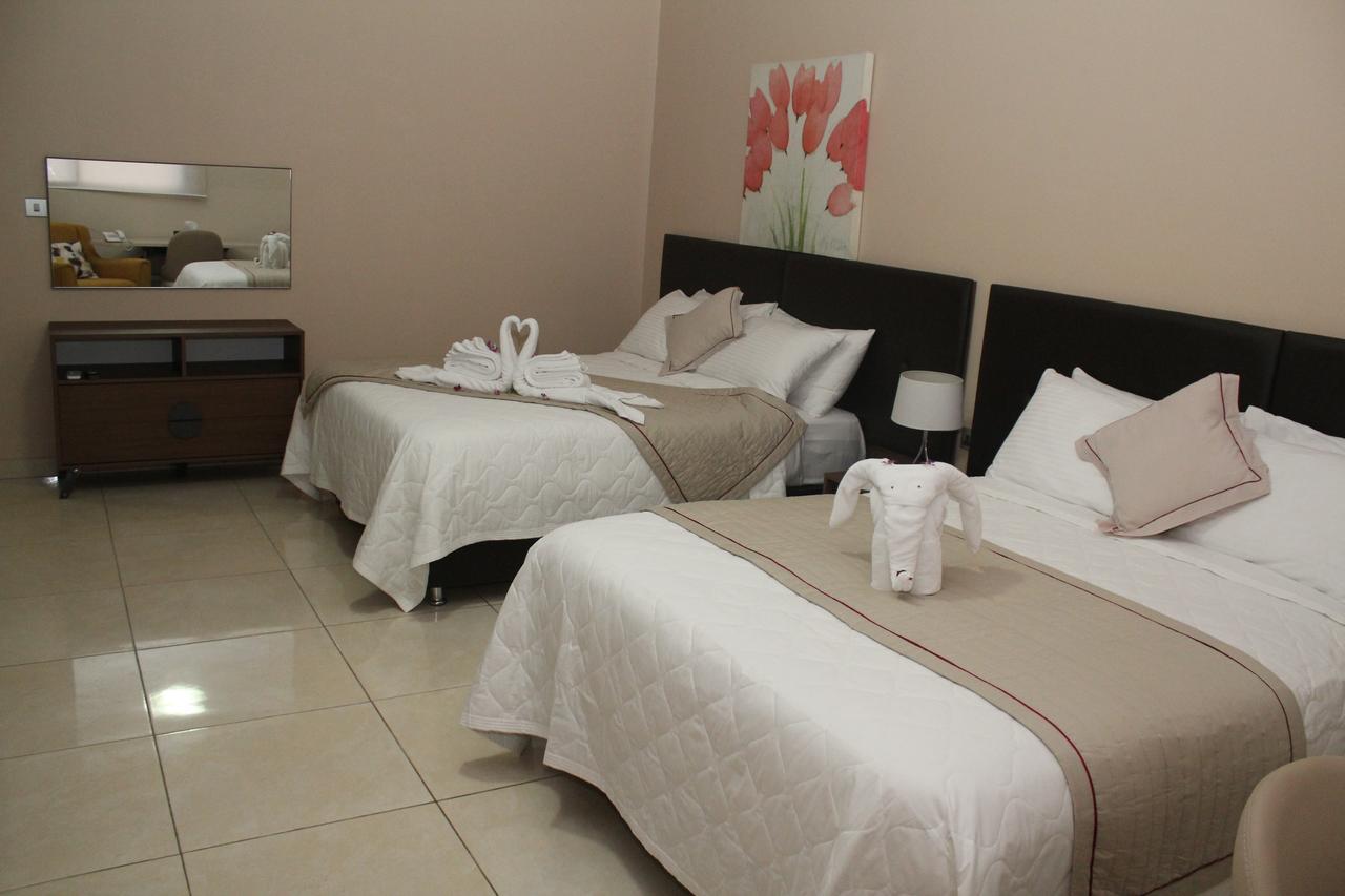 Murex Plaza Hotel & Suites Monrovia Eksteriør billede